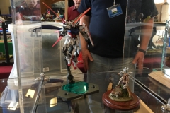 GoldSciFiFigure