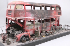 London Bus - Scrapyard Challenge
